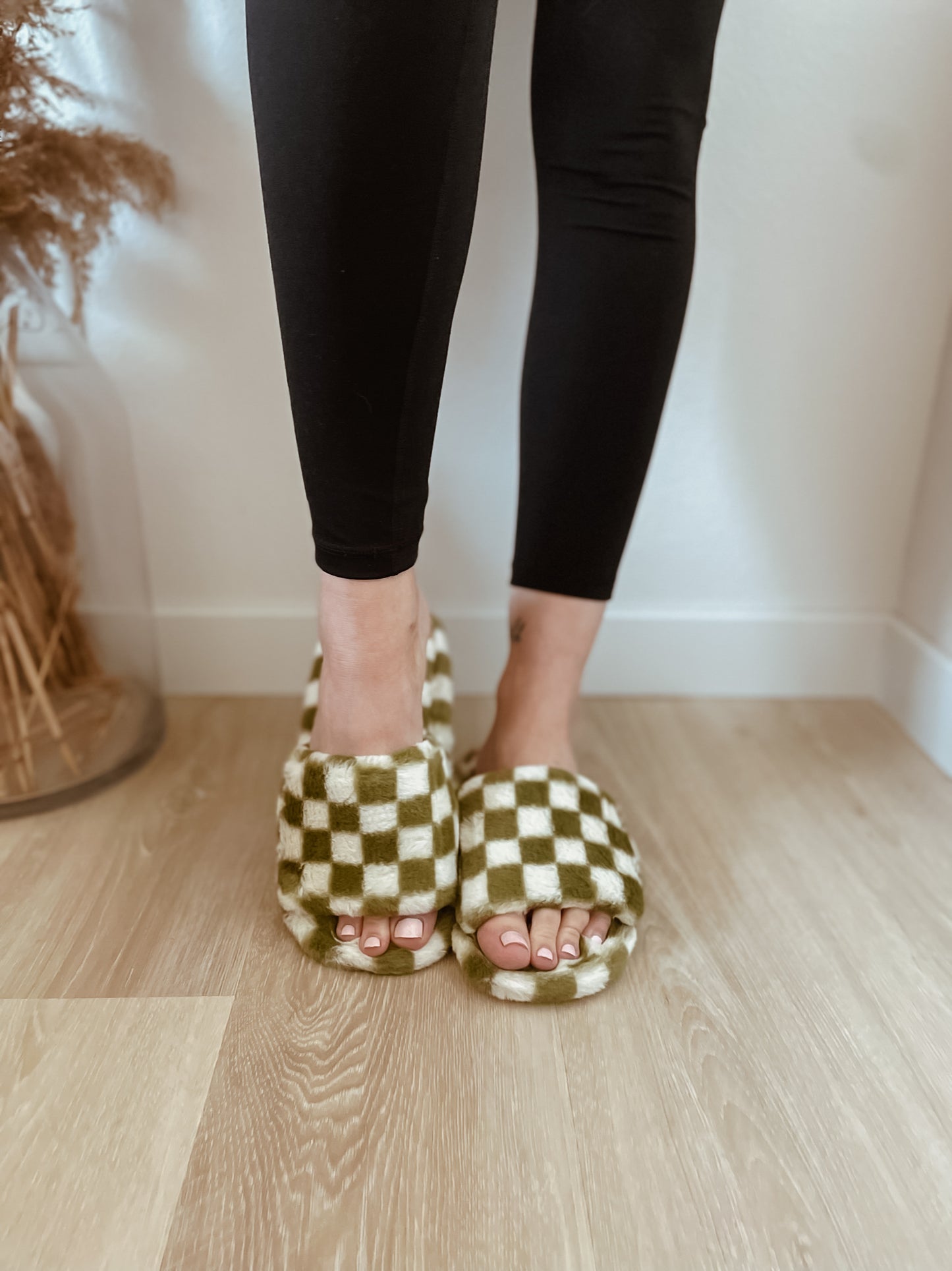 Fuzzy Checker Slippers