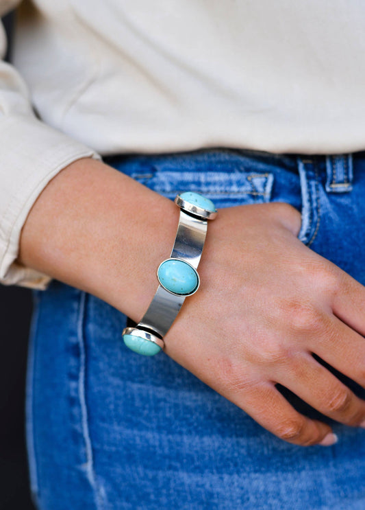 Burnished silver bangle